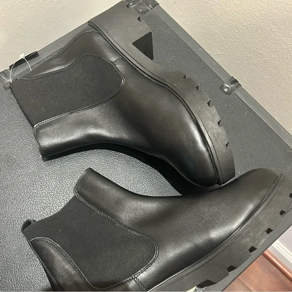 Enzo Tesoti Black Leather Lug  Chelsea Boots 40 ( 9  US) Made In Spain Ankle - Picture 5 of 6